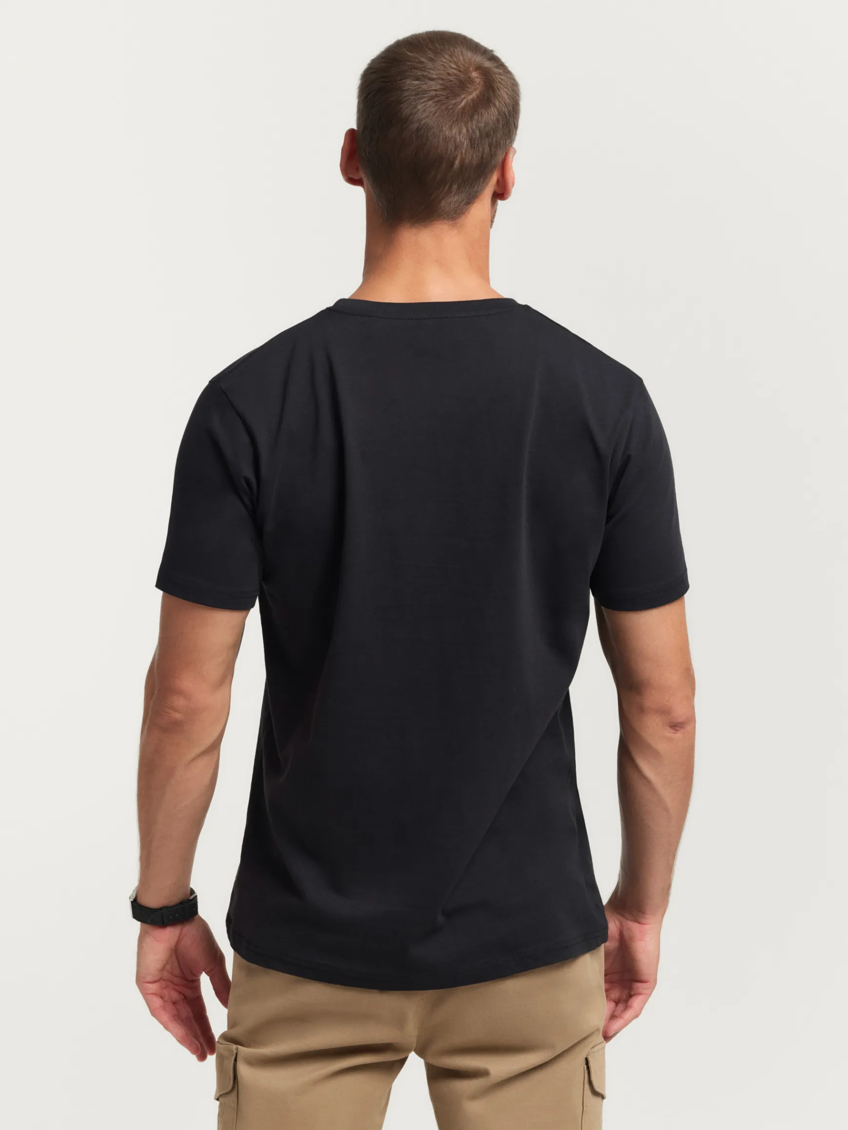 Alvaro Moreno Camisetas|CAMISETA BASICA Negro